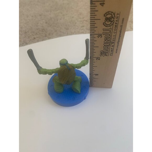 Teenage Mutant Ninja Turtles McDonald's 2018  2.5” Toy Figure Leonardo With Dual - Picture 6 of 11